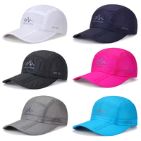 Casquette de baseball structurée en polyester à visière plate pour le quotidien, le streetwear décontracté, avec ouverture pour queue de cheval et évacuation de l'humidité