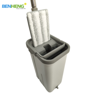 Juego <span class=keywords><strong>de</strong></span> fregona plana <span class=keywords><strong>de</strong></span> microfibra <span class=keywords><strong>de</strong></span> alta calidad para Rusia, con cubo, palo <span class=keywords><strong>de</strong></span> acero inoxidable y diseño <span class=keywords><strong>de</strong></span> escurridor giratorio 360° para <span class=keywords><strong>limpieza</strong></span> del hogar - Product Image 4