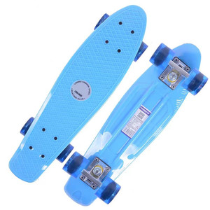 Planche à roulettes en gros 22x6 ''nouveau poisson Eco PP en plastique pour enfants PU résistant à l'usure Flash Wheel Service OEM personnalisé - Product Image 5