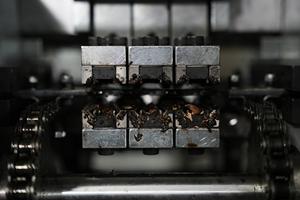 Cabezal Cortador de Anacardos de 3 Cuchillas, Capacidad: 70-100 kg/h, Máquinas Procesadoras de Anacardos Totalmente Automáticas, Calidad Superior - Product Image 5