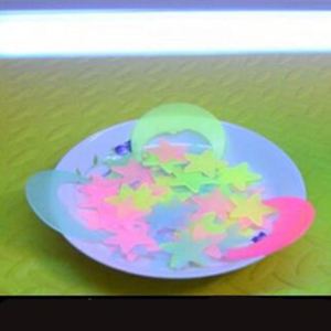 Pegatinas 3D Fluorescentes de Estrellas y Luna Baratas para Bolsas OPP, Brillan en la Oscuridad y son Populares - Product Image 3