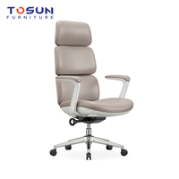 Chaise de bureau exécutive en cuir confortable, réglable en hauteur, pivotante, avec accoudoirs, design moderne pour une utilisation prolongée