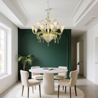 Luminaire suspendu personnalisé luxueux intérieur moderne fabriqué à la main en verre cristal pour salle à manger hôtel restaurant