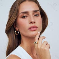 Parure de bijoux Gemnel ovale épaisse à maillons ouverts en laiton, entièrement pavée de zircons blancs, collier, bague et boucles d'oreilles huggie pour femme, bijoux empilables