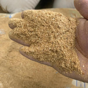 תערובת מזון לבעלי חיים, גרגירים איכותיים, קמח תירס, גלוטן, מזון מורכב, קמח סויה מעורב, בדרגת מזון, בצורת כופתיות. - Product Image 4