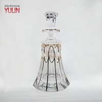 Carafe à whisky en cristal sans plomb de luxe avec bordure dorée, carafe à vin carrée en verre pour un cadeau de bar haut de gamme
