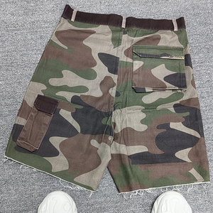 Men's Camouflage Cargo Shorts Mid Waist Multi Pocket Distressed Hem Canvas Casual Bermuda Shorts Breathable Button Fly - Product Image 3