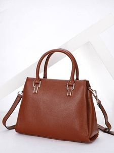 Bolso de Mano de Cuero Genuino Más Vendido para Mujer, Perfecto para Bodas y Eventos Nocturnos, Disponible a Buen Precio - Product Image 3