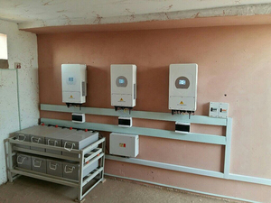 Europe Stock Hybrid Solar <strong>Inverter</strong> 3kw 5.5Kw 6kw 8kw 10kw 12kw Solar Panel Solar <strong>Inverter</strong> - Product Image 5