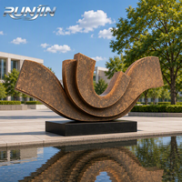 Sculpture paysagère contemporaine en métal, statue courbe escalonnée en bronze moucheté antique, art architectural, fabrication sur mesure
