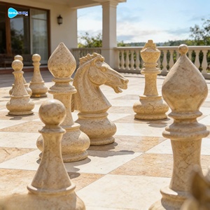 Grande sculpture d'échecs en marbre de conception européenne, faite à la main, pour la décoration extérieure, avec 5 ans de garantie - Product Image 3