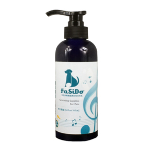 Champú Blanqueador y Abrillantador para Mascotas con Potenciador del Color del Pelo para Perros y Gatos, en 3 Aromas - Product Image 1