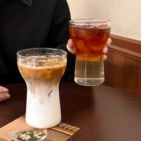 Mug à bière en verre borosilicate résistant à la chaleur de grande capacité, compatible lave-vaisselle et micro-ondes, design moderne, personnalisable
