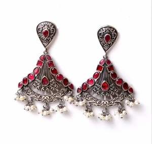 Pendientes de Plata Antigua Oxidada al por Mayor, Regalo para Ella - Product Image 1