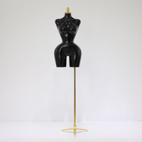 Mannequin femme courbée, buste brésilien, grande taille, hanches larges, BBL, demi-corps, support de torse féminin