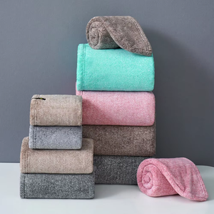 Collection <span class=keywords><strong>de</strong></span> serviettes <span class=keywords><strong>de</strong></span> luxe: Serviettes <span class=keywords><strong>de</strong></span> visage, supports et tissu éponge <span class=keywords><strong>de</strong></span> qualité hôtelière | Esthéticienne, serviette <span class=keywords><strong>de</strong></span> <span class=keywords><strong>bain</strong></span> en <span class=keywords><strong>velours</strong></span> corail en gros - Product Image 2