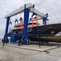 Grue mobile sans fil de 50, 100, 300 tonnes pour levage de navires, grue portique, élévateur de yachts, chariot de levage de yachts sur pneus en caoutchouc