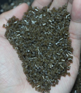 Sustainable EPS Tea-Colored Regrind for Various Industries <b>Plastic</b> for <b>Picture</b> <b>Frames</b> - Product Image 2