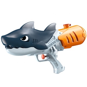 Pistolet à eau manuel en forme de requin pour enfants, jouet d'été en plastique de la marque Jacko Toys - Product Image 3
