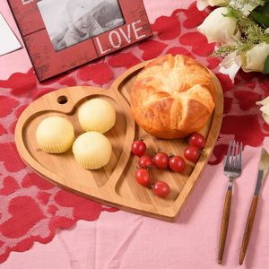 Plateau en bambou en forme de cœur Dream Shang 36x31,5cm pour pain, fromage, en-cas, service de la Saint-Valentin - Product Image 3