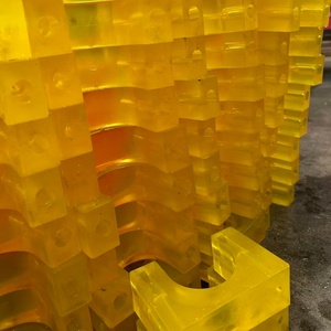 Pièces diverses en polyuréthane moulé par injection industrielle personnalisées CHUANG AO, y compris des formes de coussinets antichoc durables en caoutchouc - Product Image 3