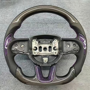 Volant de voiture en fibre de carbone de haute qualité, très vendu, adapté aux Dodge <span class=keywords><strong>Challenger</strong></span> SXT RT SRT GT Hellcat - Product Image 1
