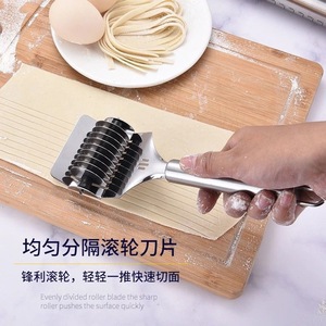 Stainless Steel Noodle Cutter Manual <b>Roller</b> Pasta Cutter For Household Use With 9 <b>Blade</b> Set For Even Cutting - Product Image 3