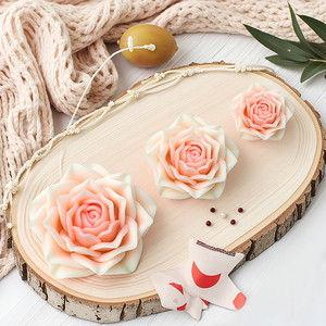Nouveauté : Moules en silicone série <span class=keywords><strong>Rose</strong></span> Blossom pour bougies, savons, résines et décorations artisanales - Product Image 1
