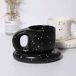 定制哑光胖乎乎的陶瓷可爱陶瓷杯北欧马卡龙矮胖咖啡杯和带甜点的碟子
