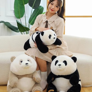 Almohada de Felpa con Forma de Gato Blanco y Negro - un Adorable Juguete de Gato Blanco y Negro, Ideal como Regalo para Niños y Niñas - Product Image 6