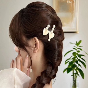 Pinza de Pelo Lateral con Forma de Corazón de Perlas de Imitación de 10 cm, Accesorio Diario para Mujer - Product Image 3