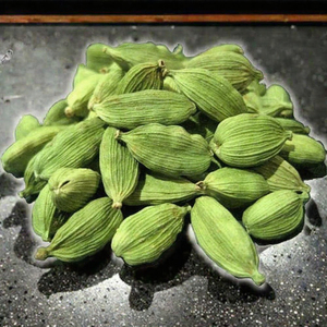 Cardamome verte entière, épice brute naturelle aromatique pour le thé, les boissons et l'assaisonnement - Product Image 3