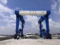 Grue d'usine pour soulever des bateaux, Travel Lift 500 tonnes, 250 tonnes, 100 tonnes, treuil mobile pour bateaux à vendre