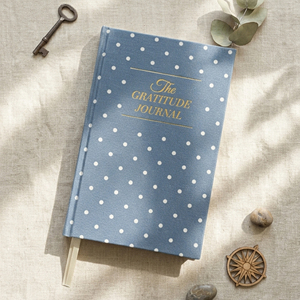 Journal de Gratitude LABON à Couverture Rigide en Tissu, Motif Pois Pastel, Cahier de Pleine Conscience Guidé, 208 Pages, Vente en Gros, Cadeau de Bien-être - Product Image 3