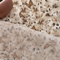 Tissu en coton floral botanique sépia imprimé numériquement sur mesure Artisan Edit, aérien, 80S, 52 g/m², pour robes et chemisiers
