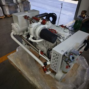 Motor ECM Usado para Lancha Rápida, 4 Tiempos, 6 Cilindros, 24 Válvulas, Alta Velocidad, 400HP, Gran Potencia - Product Image 5