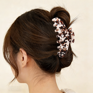Pinzas para el pelo tipo <span class=keywords><strong>banana</strong></span> de acetato de tortuga, ecológicas, diseño francés, pasadores con estampado de leopardo, grandes, moda europea-americana - Product Image 4