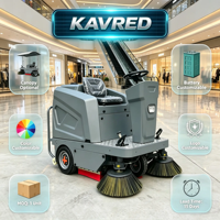 Balayeuse de voirie et de parcs extérieurs avec phares LED pour le travail de nuit, largeur de 1280 mm, machine électrique autoportée de collecte de poussière