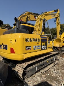 Excavatrice sur chenilles d'occasion Komatsu PC130 PC220-8 12 tonnes, équipement de construction de haute qualité, Komatsu PC120-6 PC110-8 - Product Image 6