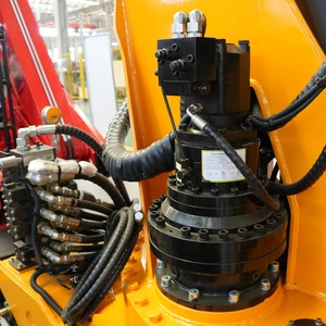 מנוף משאית הידראולי <span class=keywords><strong>25</strong></span> טון עם זרוע מפרקית בעלת 7 חלקים - Product Image 5