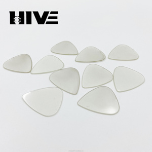 Venta al por mayor <span class=keywords><strong>mejores</strong></span> púas <span class=keywords><strong>de</strong></span> <span class=keywords><strong>guitarra</strong></span> blancas 0,75mm-1mm Material <span class=keywords><strong>de</strong></span> celuloide piezas <span class=keywords><strong>de</strong></span> instrumentos accesorios púas <span class=keywords><strong>de</strong></span> <span class=keywords><strong>guitarra</strong></span> que brillan en la oscuridad - Product Image 3