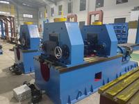 Machines de redressage automatique des métaux industrielles pour le traitement par extrusion