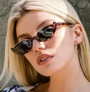Benutzer definierte Sonnenbrillen Logo Luxusmarke Modische Damen Kleiner Halb rahmens piegel Sonnenbrille Cat Eye Shades Sonnenbrille