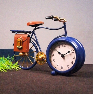 Adorno de Hierro Hecho a Mano con Reloj, Tema de Amor, Decoración Navideña y de Halloween para el Hogar, para el Progreso de los Niños - Product Image 2