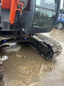 รถขุดไฮดรอลิคตีนตะขาบมือสองเครื่องขุดดินขนาดเล็ก7ton ZX70จากญี่ปุ่น - Product Image 4