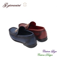 Chaussures de ville de luxe haut de gamme pour hommes, en cuir verni gaufré de qualité supérieure, avec boucle de marque, mocassins de cérémonie, fabrication professionnelle