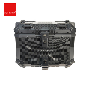 Boîte à bagages de <span class=keywords><strong>moto</strong></span> en alliage d'aluminium 45L-<span class=keywords><strong>3X</strong></span> avec motif en fibre de carbone, transfert d'eau, avec serrure et poignée noires (noir) - Product Image 2