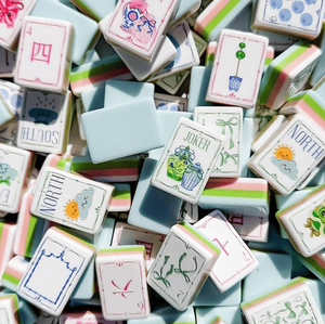 2026 Neue Bama Mahjong Ginger Tiles – das Ginger 160 Acryl-Mahjong-Set mit 4 Lagen und Bama Mahjong-Matte - Product Image 1