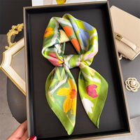 Écharpe carrée de style coréen à imprimé floral pour femme, châle d'été de luxe en polyester, protection solaire, foulard de mode haut de gamme