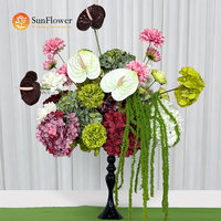 Susunan Bunga Palsu Mewah Modern: Anthurium dan Hydrangea Ideal untuk Dekorasi Meja Pernikahan dan Berbagai Acara